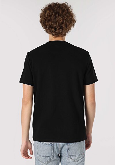 صورة من عادي مقاس رقبة مستديرة مستقيم رجالي أسود كم قصير تي شيرت