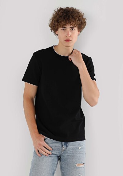 صورة من عادي مقاس رقبة مستديرة مستقيم رجالي أسود كم قصير تي شيرت