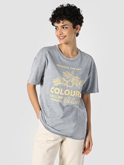 اعرض التفاصيل لـ رمادي للنساء تي شيرت بأكمام قصيرة