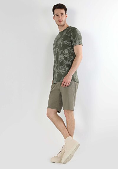 صورة من   رقبة مستديرة مطبوعة رجالي أخضر كم قصير تي شيرت