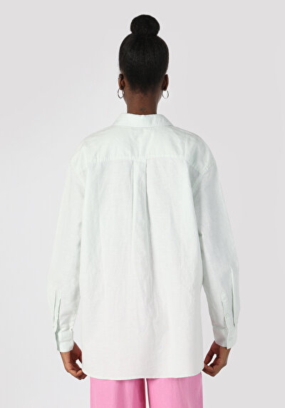 صورة من قميص عادي رقبة مستقيم نسائي أخضر كم طويل قميص