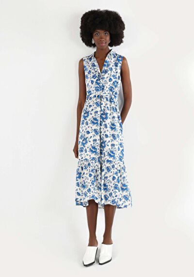 اعرض التفاصيل لـ فستان نسائي أزرق نحيف