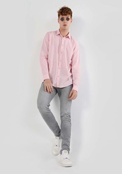 صورة من قميص مريح رقبة مستقيم رجالي وردي كم طويل قميص