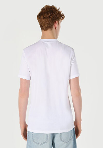 اعرض التفاصيل لـ   رقبة مستديرة مستقيم تي شيرت أبيض بأكمام قصيرة للرجال