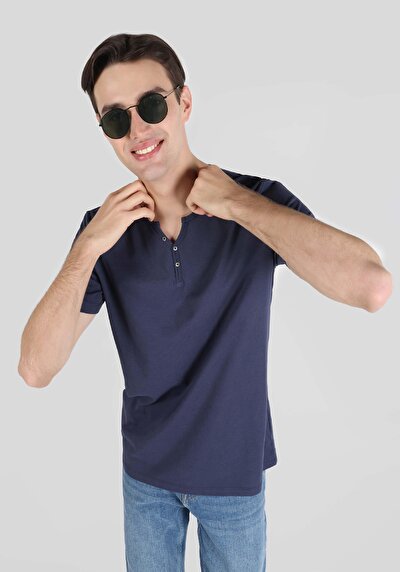 صورة من رقبة مستديرة مستقيم رجالي أزرق كحلي كم قصير تي شيرت