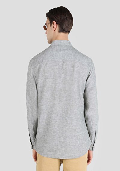 صورة من قميص مريح رقبة مستقيم رجالي أخضر كم طويل قميص