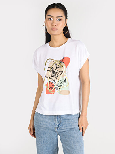 صورة من أبيض للنساء تي شيرت بأكمام قصيرة