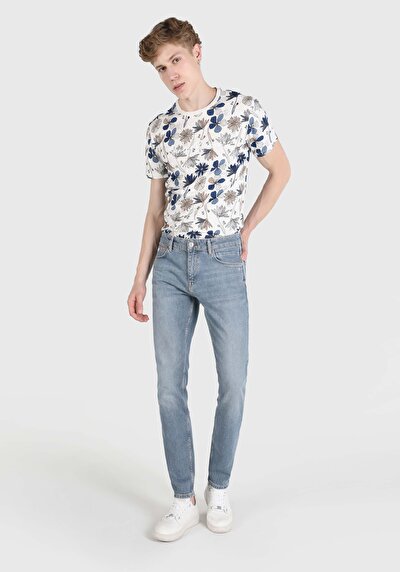 صورة من سليم  خصر منخفض ضيق الساق جينز نيلي للرجال