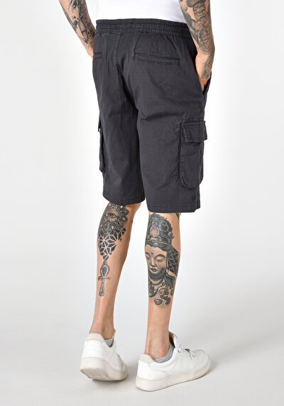 اعرض التفاصيل لـ أنتراسيت للرجال شورت