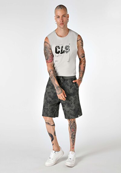 صورة من أنتراسيت للرجال شورت