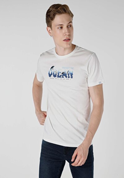 صورة من أبيض للرجال تي شيرت بأكمام قصيرة