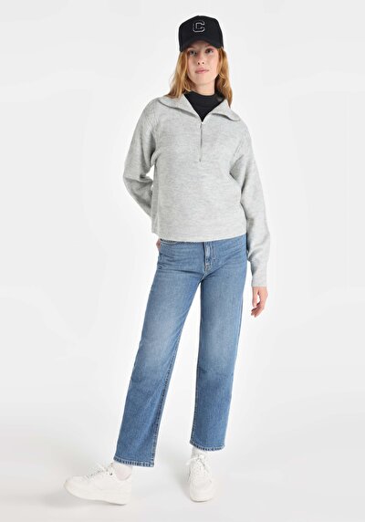 صورة من رمادي للنساء