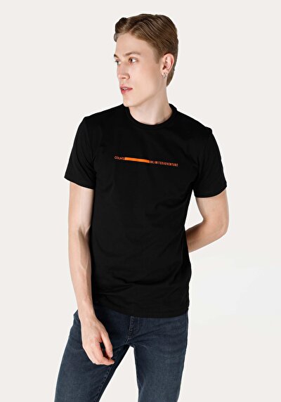 صورة من أسود للرجال تي شيرت بأكمام قصيرة