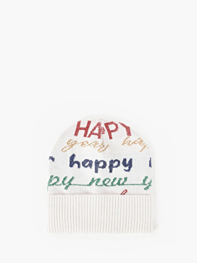 صورة من قبعة صغيرة للنساء