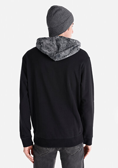 اعرض التفاصيل لـ كومفورت فيت سويت شيرت أسود للرجال