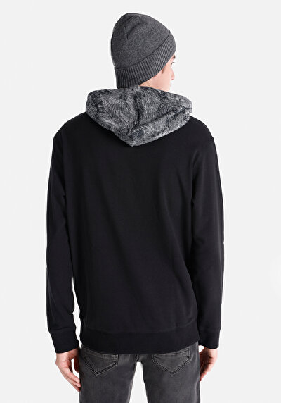 صورة من كومفورت فيت سويت شيرت أسود للرجال