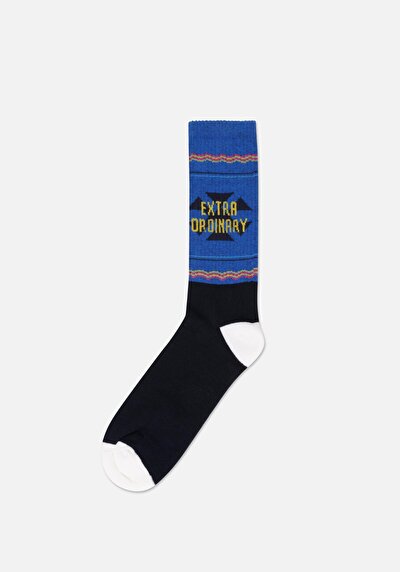 صورة من جوارب رجالية باللون الأزرق الداكن