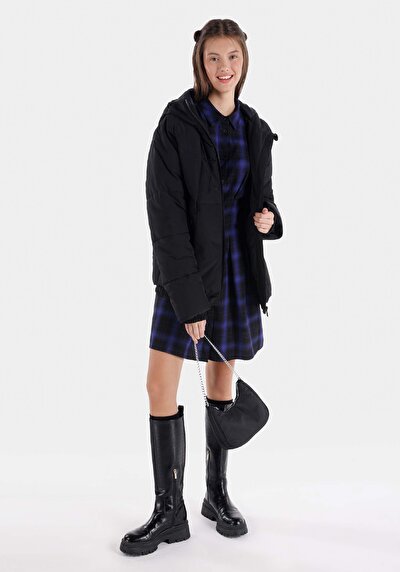 اعرض التفاصيل لـ أسود للنساء جاكيت