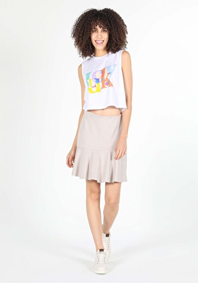 صورة من قصة عادية مستقيمة تنورة نسائية بيج