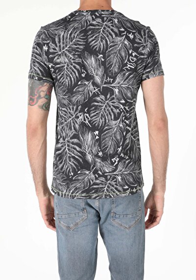 اعرض التفاصيل لـ أنتراسيت للرجال تي شيرت بأكمام قصيرة