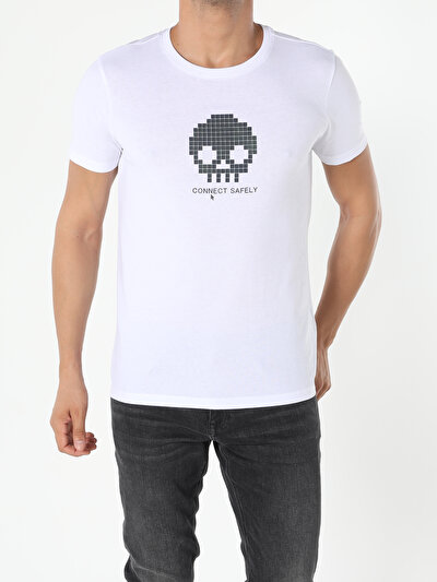 اعرض التفاصيل لـ أبيض للرجال تي شيرت بأكمام قصيرة