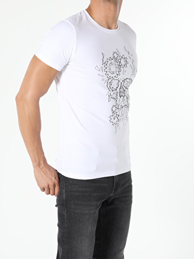 صورة من أبيض للرجال تي شيرت بأكمام قصيرة