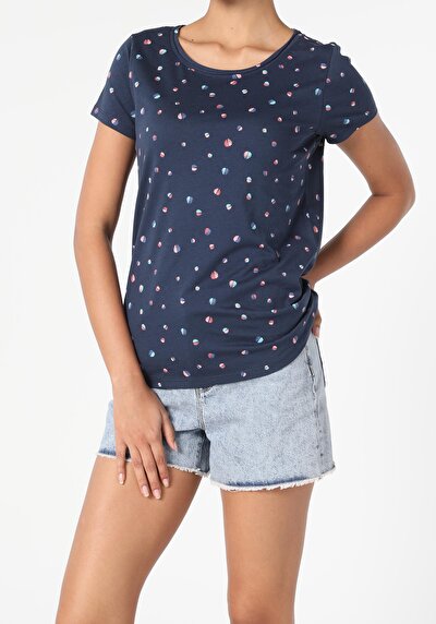 صورة من أزرق بحري للنساء تي شيرت بأكمام قصيرة