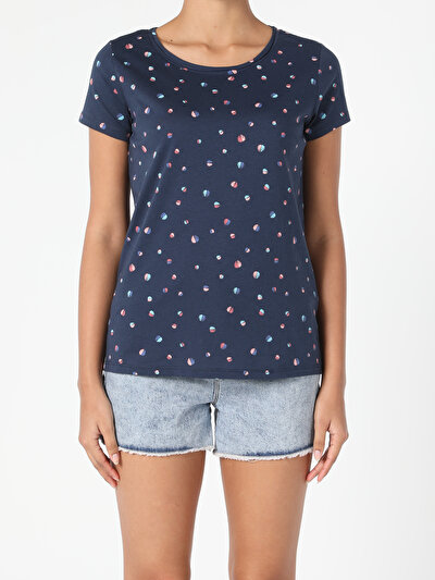 اعرض التفاصيل لـ أزرق بحري للنساء تي شيرت بأكمام قصيرة