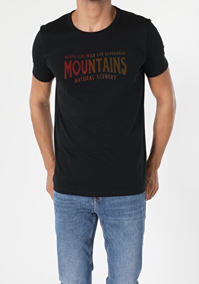 اعرض التفاصيل لـ أزرق بحري للرجال تي شيرت بأكمام قصيرة