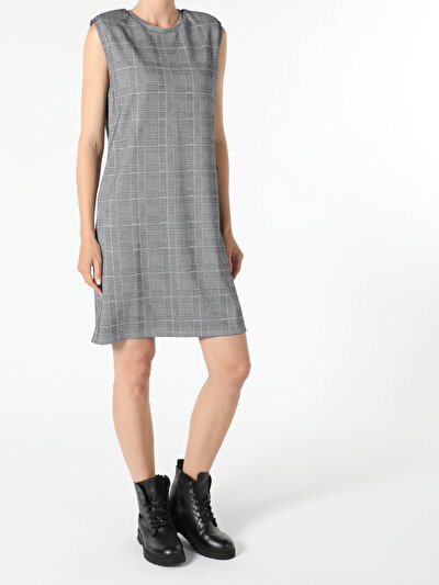 صورة من رمادي للنساء فستان