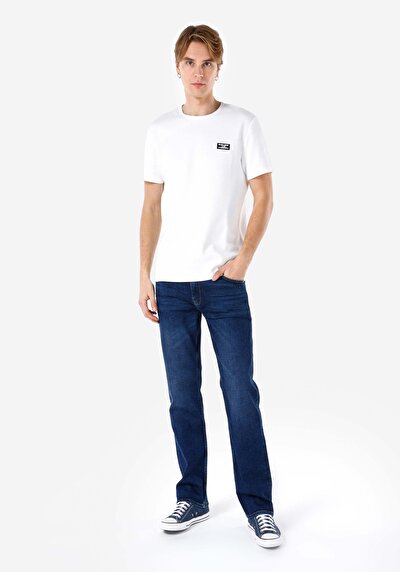 اعرض التفاصيل لـ   رقبة مستديرة مستقيم تي شيرت أبيض بأكمام قصيرة للرجال