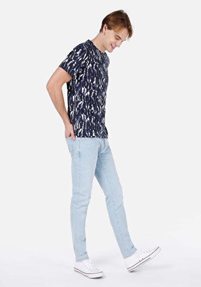 صورة من رقبة مستديرة مطبوعة رجالي أزرق كحلي كم قصير تي شيرت