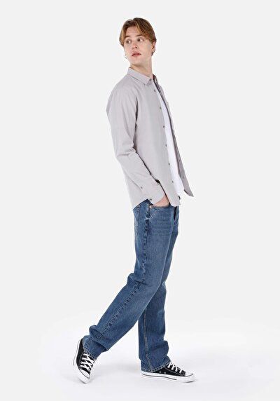 صورة من قميص عادي رقبة مستقيم رجالي رمادي كم طويل قميص