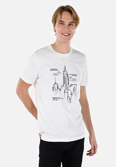 صورة من   رقبة مستديرة مستقيم تي شيرت أبيض بأكمام قصيرة للرجال