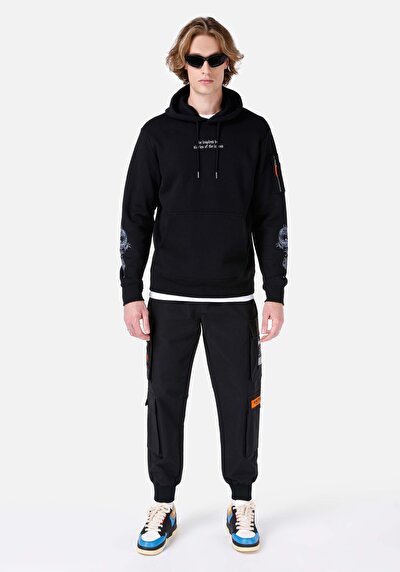 اعرض التفاصيل لـ سويت شيرت رجالي أسود عادي