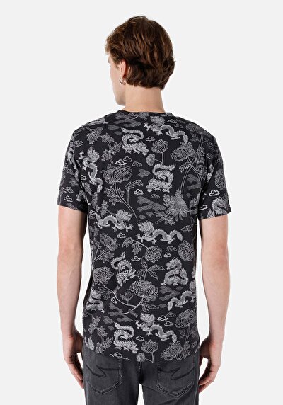 اعرض التفاصيل لـ   طوق دائري مطبوع رجالي أنثراسايت قصيرة الأكمام تي شيرت