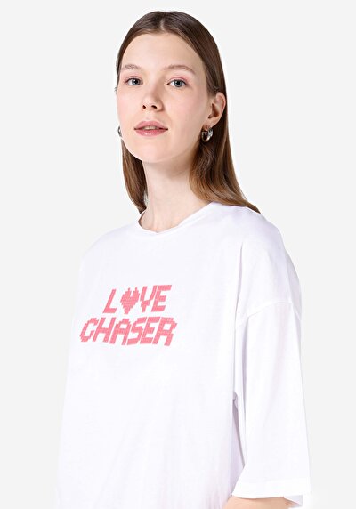 اعرض التفاصيل لـ كومفورت فيت رقبة مستديرة مطبوعة نسائية أبيض كم قصير تي شيرت