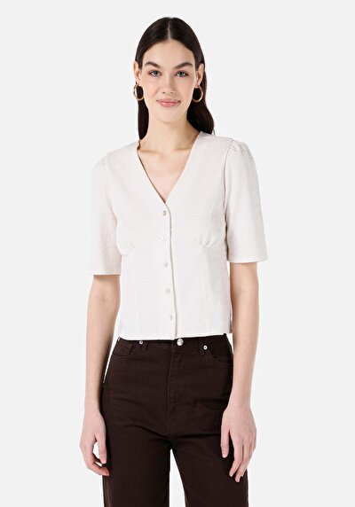 صورة من أبيض للنساء تي شيرت بأكمام قصيرة