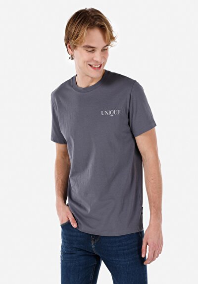 صورة من قصة عادية رقبة مستديرة مستقيم رجالي رمادي كم قصير تي شيرت