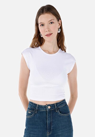 صورة من أبيض للنساء تي شيرت بأكمام قصيرة