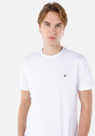 صورة من رقبة مستديرة جاكار رجالي أبيض كم قصير تي شيرت