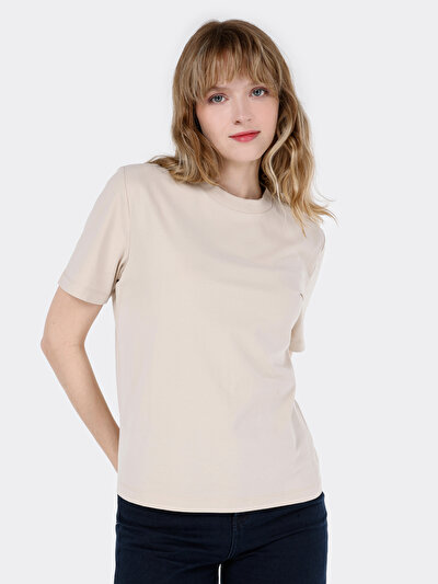 صورة من بيج للنساء تي شيرت بأكمام قصيرة