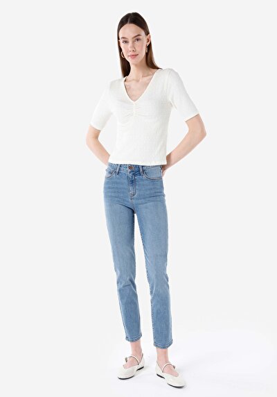 صورة من ضيق قصة الخامس جاكار نسائي أبيض بأكمام قصيرة تي شيرت