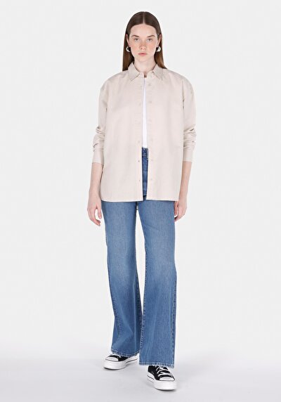 صورة من قميص مريح رقبة مستقيم نسائي بيج كم طويل قميص