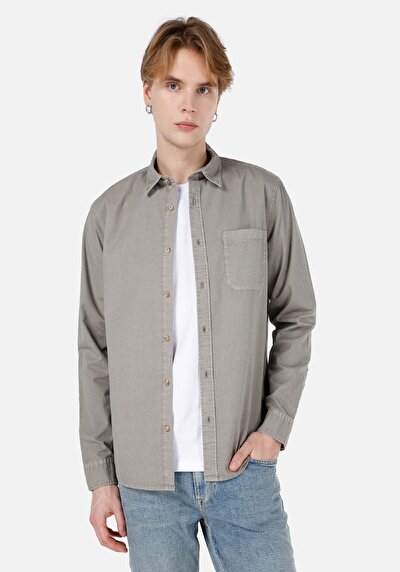 صورة من قميص نحيف رقبة مستقيم رجالي أخضر كم طويل قميص