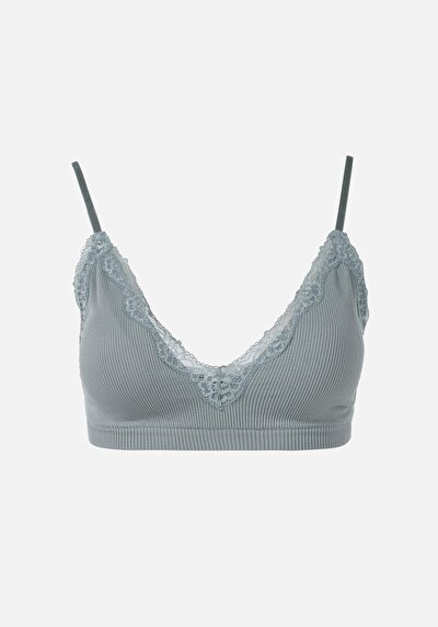 صورة من أخضر للنساء 