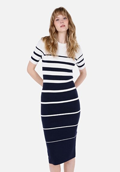 اعرض التفاصيل لـ نحيف فستان نسائي أزرق داكن بأكمام قصيرة