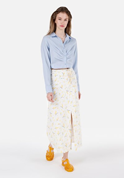 صورة من قميص عادي رقبة مستقيم نسائي أزرق كم طويل قميص