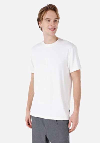 صورة من أبيض للرجال تي شيرت بأكمام قصيرة