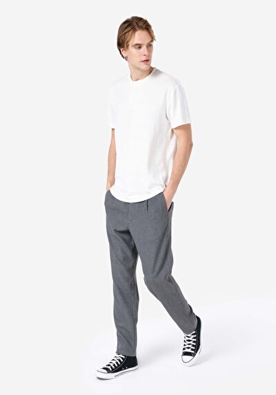 صورة من أبيض للرجال تي شيرت بأكمام قصيرة